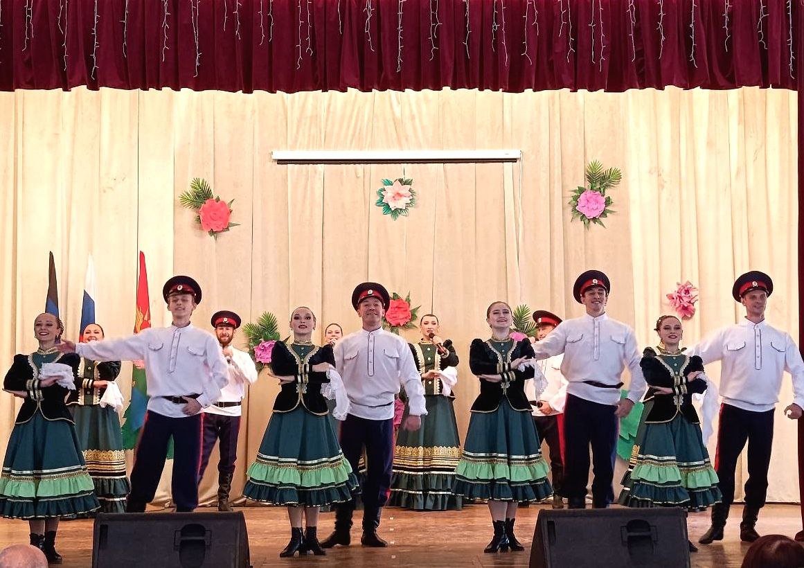 Казачьи костюмы